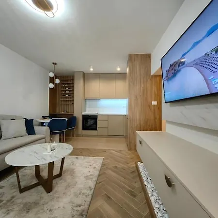 Daire Luxury In Budva